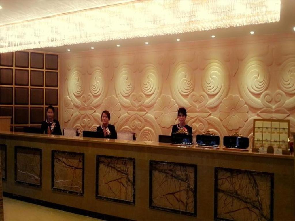 Star World Hotel Naypyidaw Exteriér fotografie