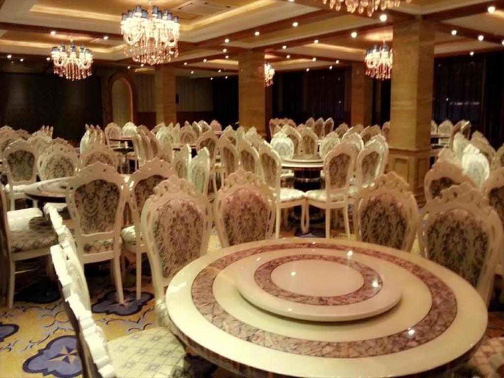 Star World Hotel Naypyidaw Exteriér fotografie