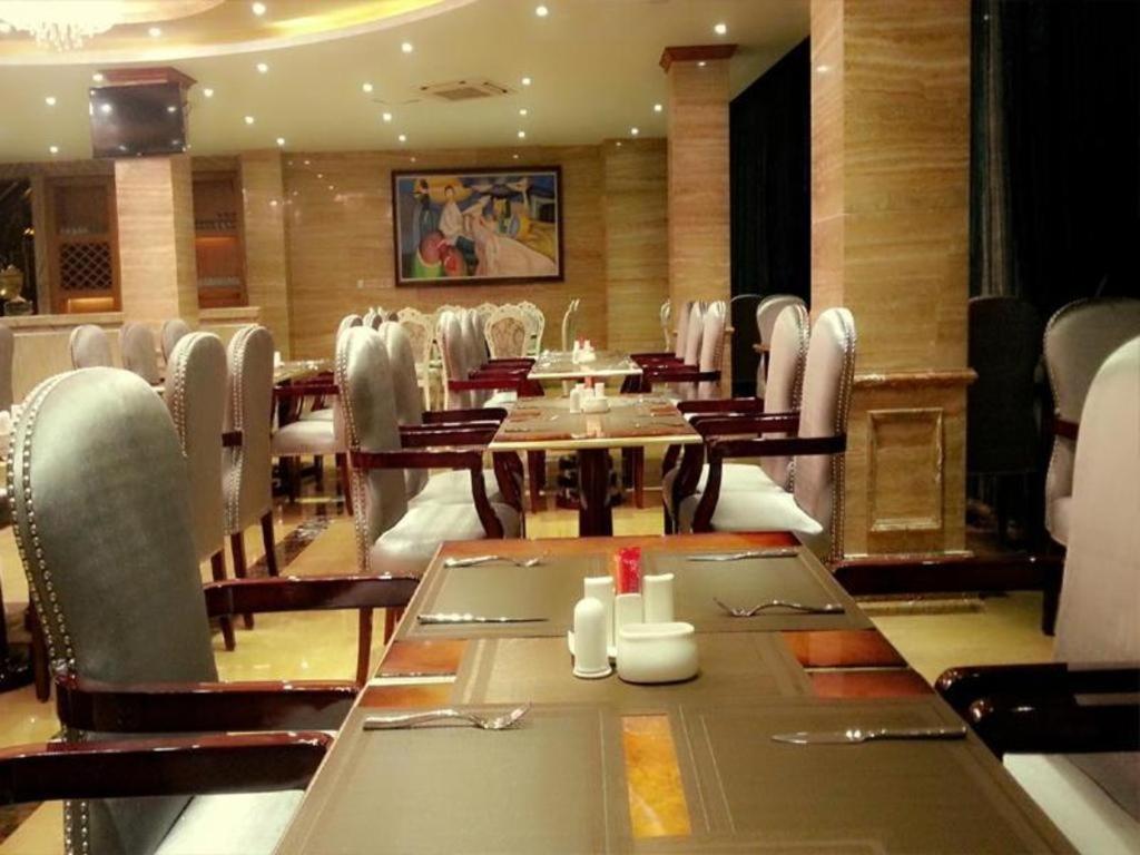 Star World Hotel Naypyidaw Exteriér fotografie