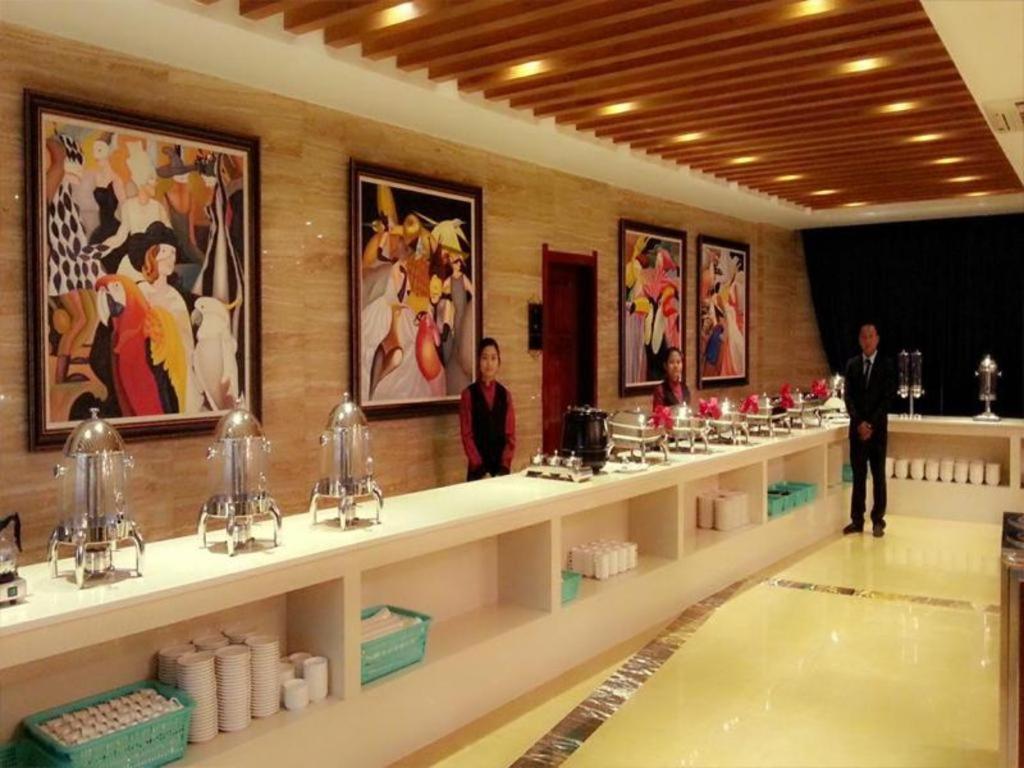 Star World Hotel Naypyidaw Exteriér fotografie